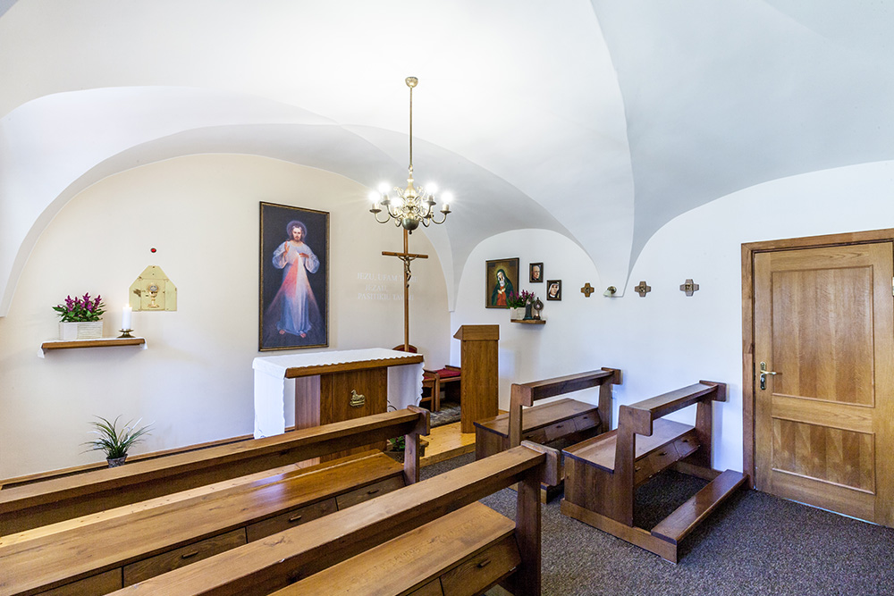 Gailestingojo Jėzaus seserų vienuolynas
